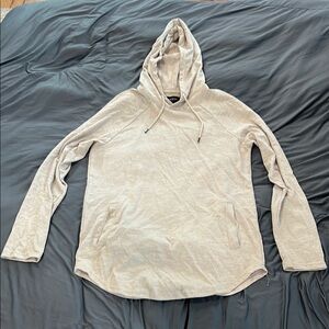 PacSun Cream Scallop Sweatshirt Hoodie Casual Fit